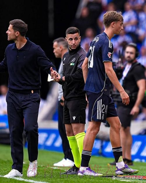 马卡:西班牙裁判委员会不会对贝林辱骂裁判作处罚 马卡:西班牙裁判委员会不会对贝林辱骂裁判作处罚